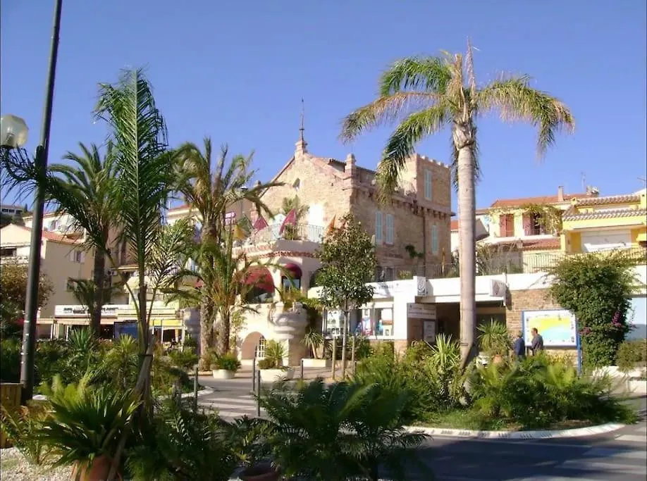 Un Sejour Ideal Au Lavandou ! Le Lavandou Francja